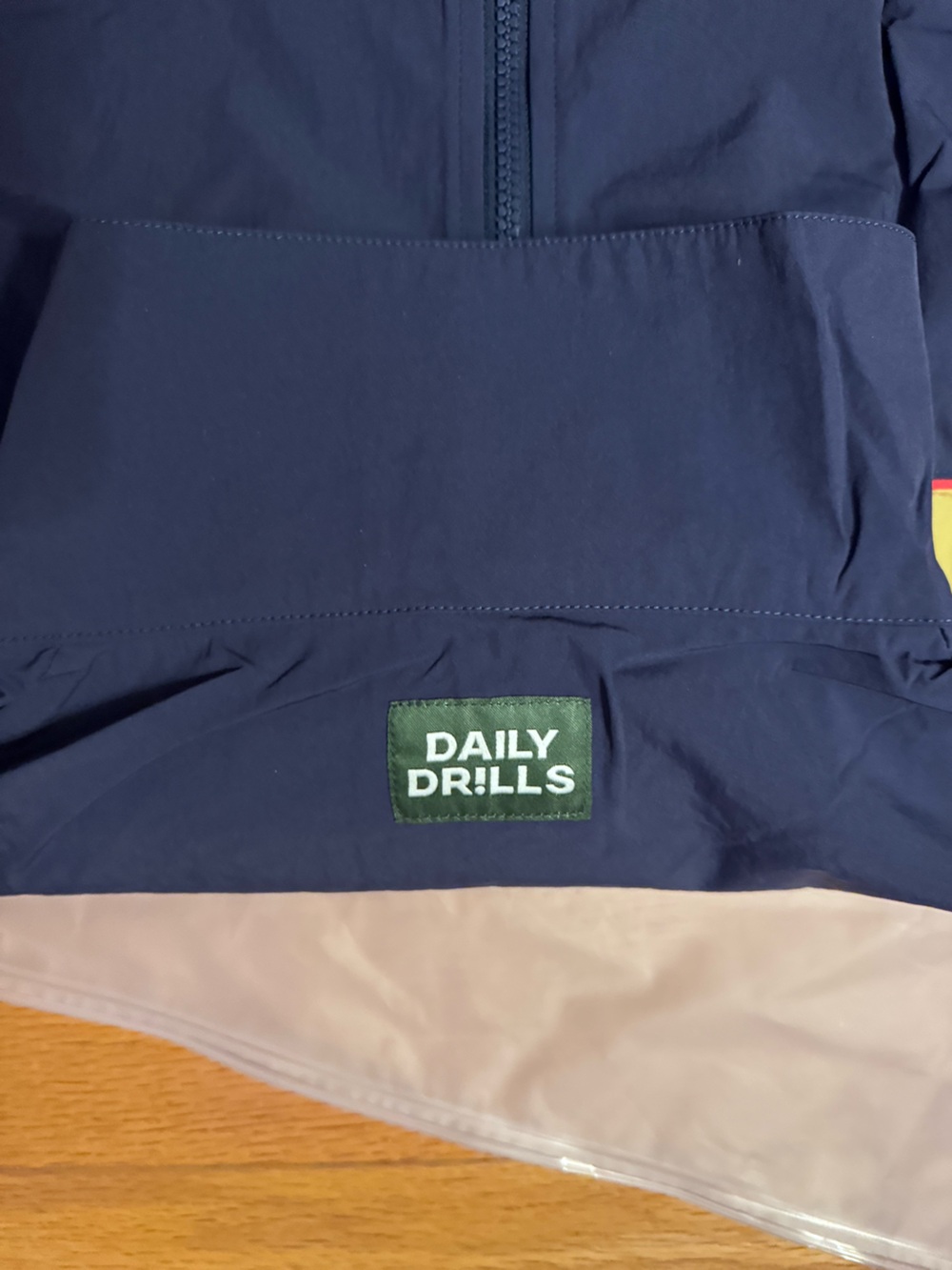 NWT Daily Drills Nylon Jacket- Navy + Sunny + Heart Size M/L - Picture 6 of 10